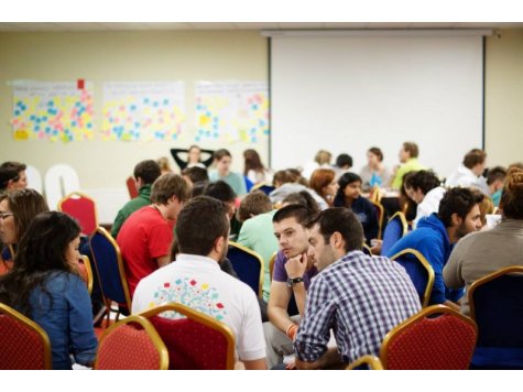 Свищовски студент участва в международна конференция на AIESEC